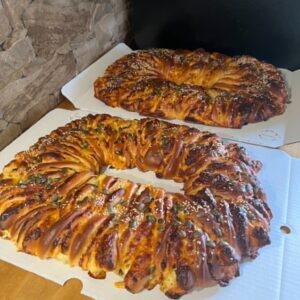 Päikesekuivatatud tomati - kanasingi kringel